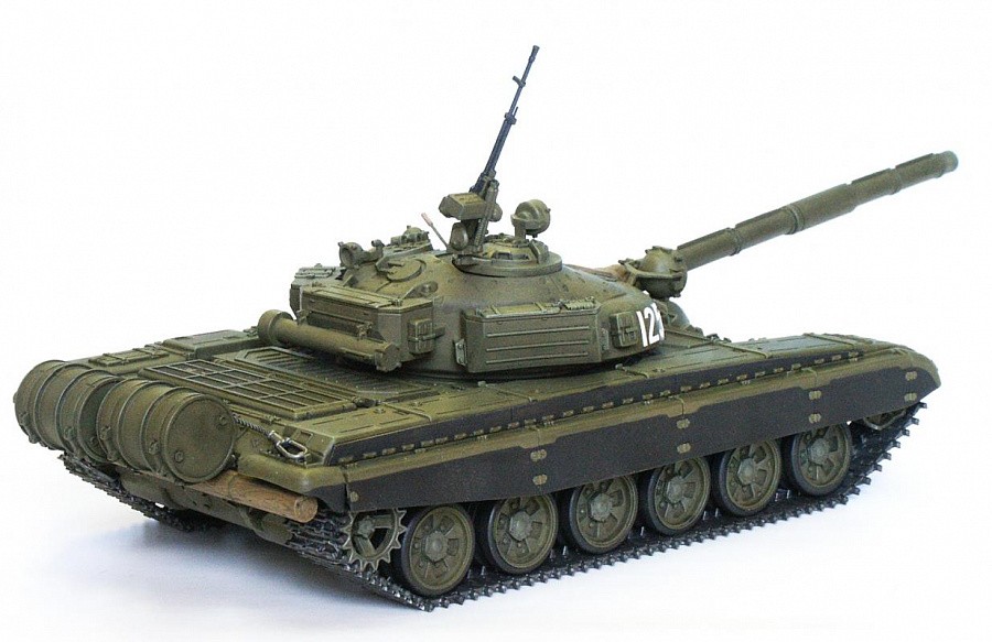 3550 Танк Т-72Б